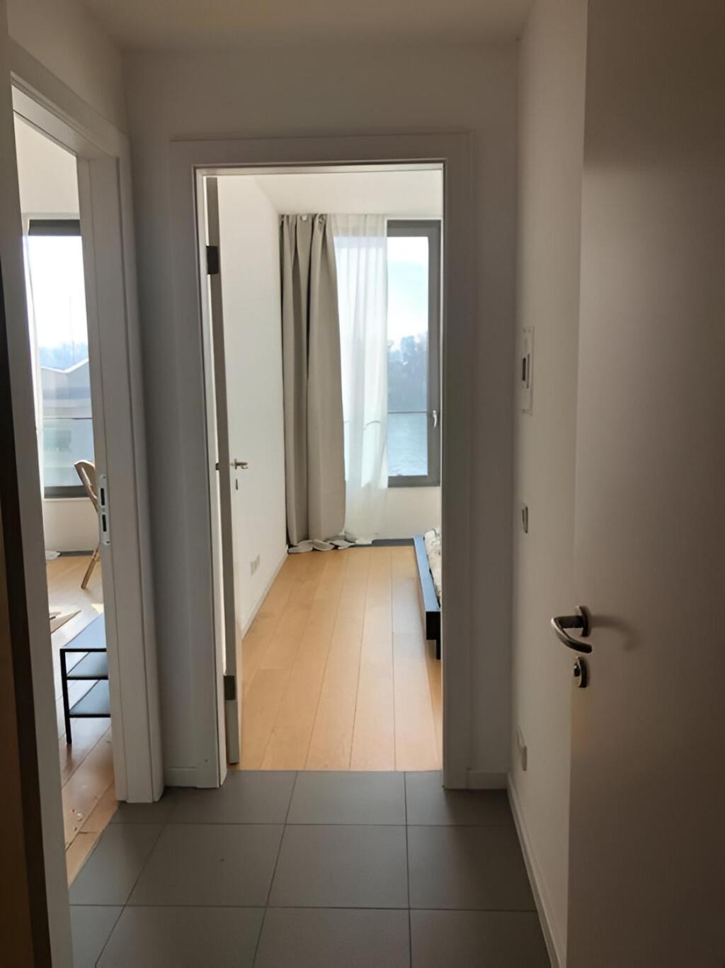 Apartamento Apartman V Eurovea S Uzasnym Vyhladom Na Dunaj Bratislava Exterior foto